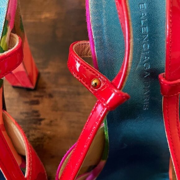 RARE-Balenciaga Printed Satin  Slingback Sandals Size 37/7 Excellent - Picture 8 of 13